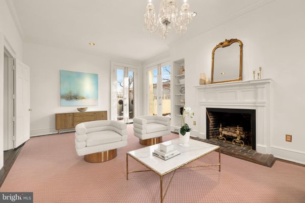 Chandelier, Fireplace, Interior, Living room, Recessed Lighting