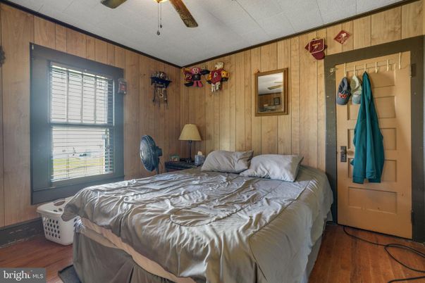 Bedroom, Interior, Wood Texture Flooring, Wooden Walls
