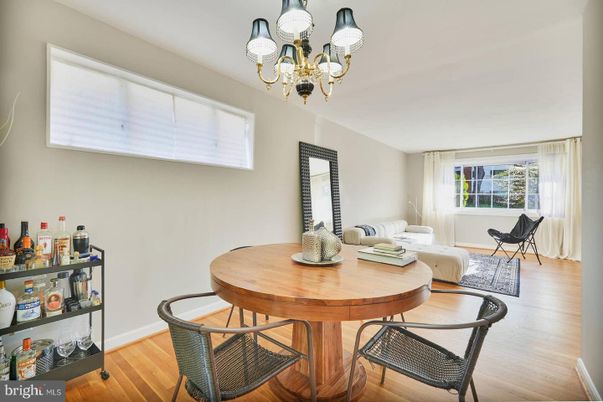 Chandelier, Dining room, Interior, Living room, Wood Texture Flooring