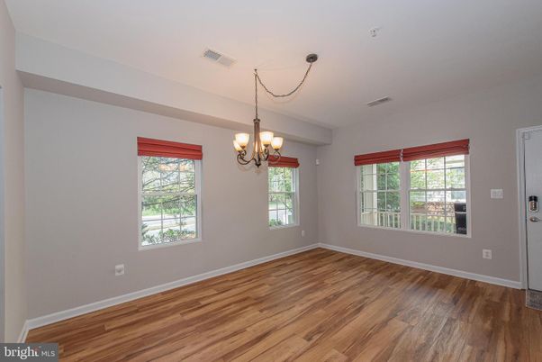 Chandelier, Empty room, Interior, Wood Texture Flooring
