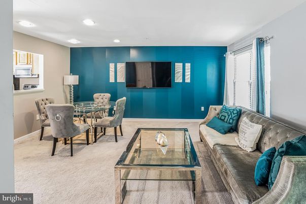 Dining room, Interior, Living room, Recessed Lighting