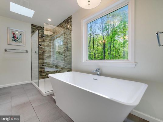 Bathroom, Free Standing Baths, Glass Shower, Interior, Recessed Lighting