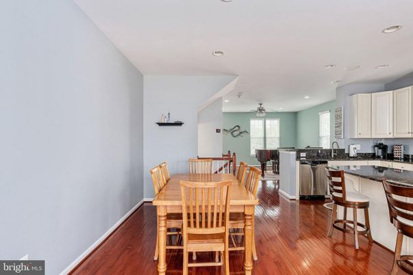 Dining room, Interior, Kitchen, Recessed Lighting, Wood Texture Flooring