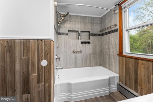 Bathroom, Interior, Wood Texture Flooring