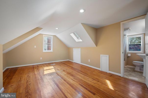 Bathroom, Empty room, Interior, Recessed Lighting, Wood Texture Flooring
