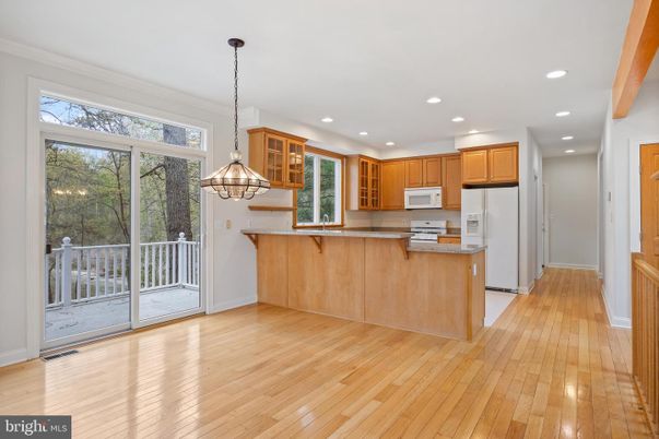 Interior, Kitchen, Pendant Lights, Recessed Lighting, Wood Texture Flooring