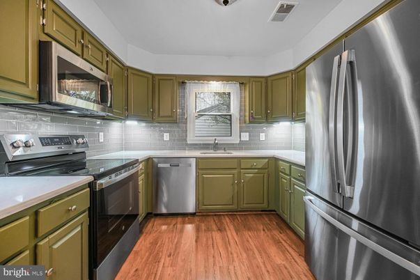 Interior, Kitchen, Stainless Steel Appliances, Wood Texture Flooring