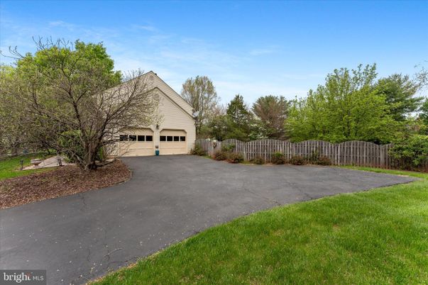 Backyard, Detached Garage, Exterior