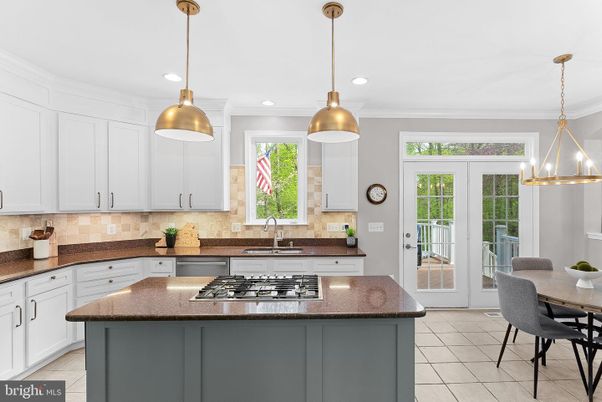 Dining room, Interior, Kitchen, Pendant Lights, Recessed Lighting