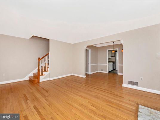 Empty room, Interior, Pendant Lights, Wood Texture Flooring