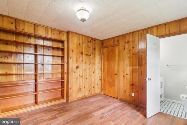 Empty room, Interior, Wood Texture Flooring, Wooden Walls