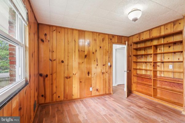 Empty room, Interior, Wood Texture Flooring, Wooden Walls