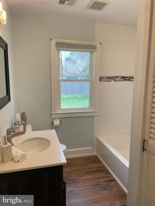 Bathroom, Interior, Wood Texture Flooring