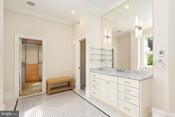Bathroom, Interior, Marble, Recessed Lighting