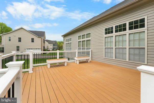 Exterior, Wood Texture Flooring