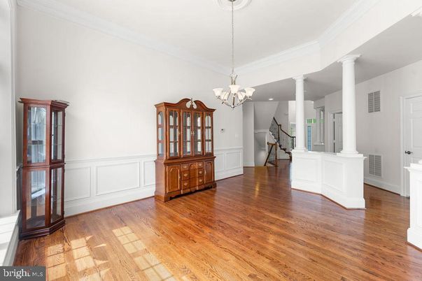 Chandelier, Interior, Wood Texture Flooring