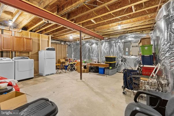 Interior, Washer, Wooden Beams, Wooden Ceilings