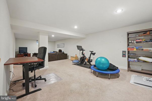 Fitness Equipment, Home Office, Interior, Recessed Lighting