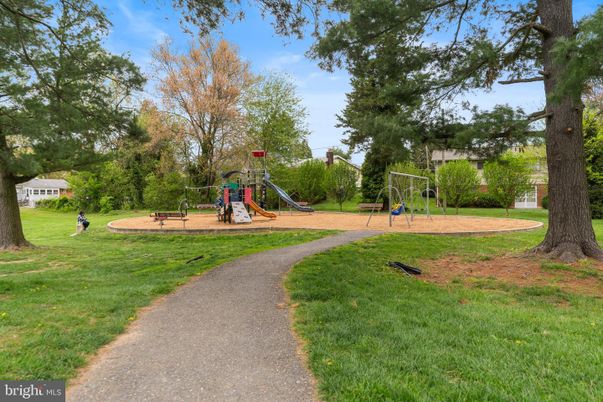 Backyard, Exterior, Playground