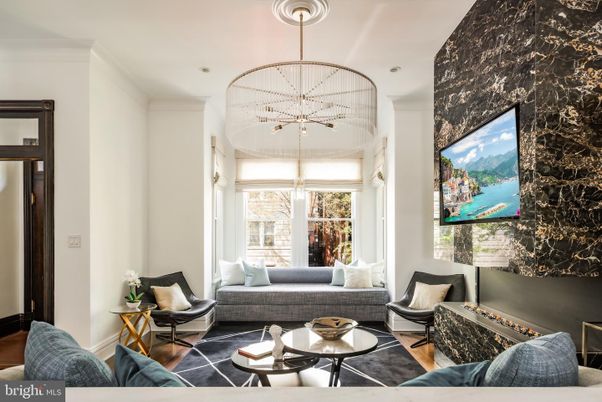 Interior, Living room, Pendant Lights