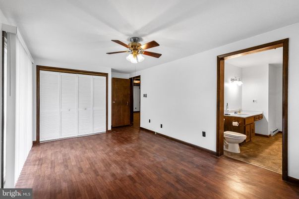 Bathroom, Empty room, Interior, Wood Texture Flooring