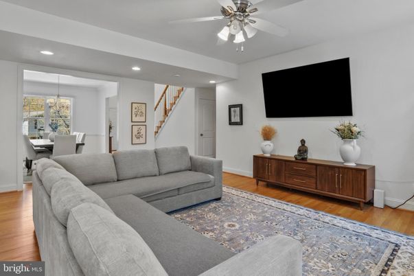 Dining room, Interior, Living room, Recessed Lighting, Wood Texture Flooring