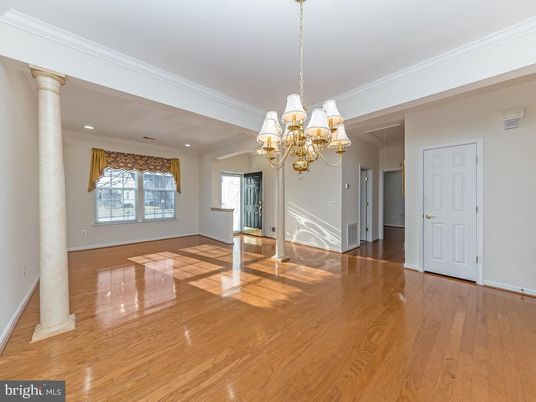 Chandelier, Empty room, Interior, Recessed Lighting, Wood Texture Flooring