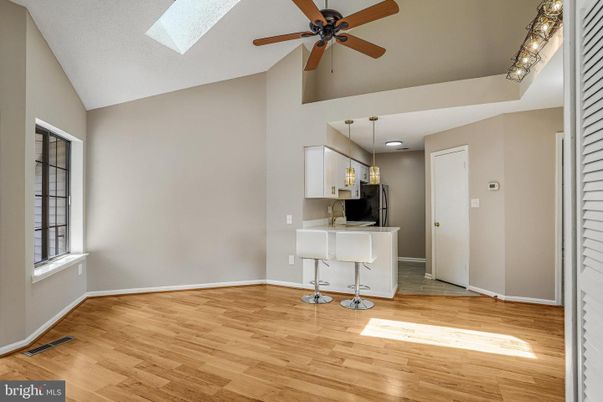 Interior, Kitchen, Pendant Lights, Wood Texture Flooring