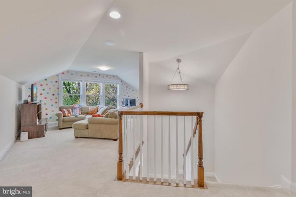 Interior, Living room, Pendant Lights, Recessed Lighting