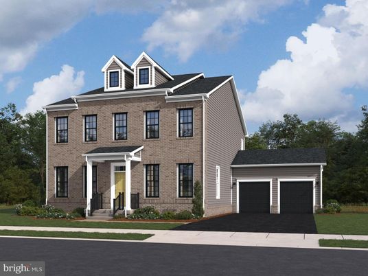 Attached, Exterior, Facade, Brick Facade, Georgian