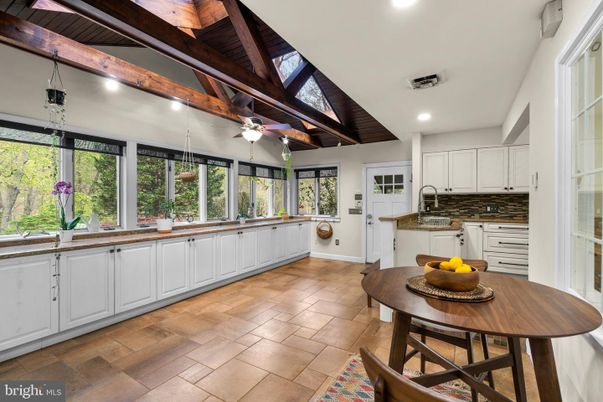 Interior, Kitchen, Recessed Lighting, Wooden Beams, Wooden Ceilings