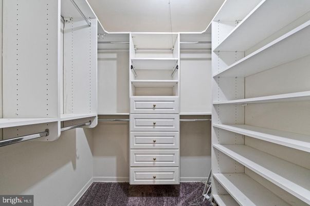 Interior, Walk-in Closets