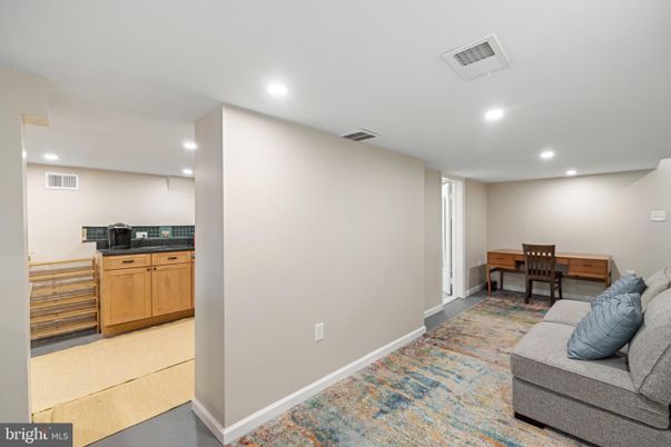 Dining room, Interior, Recessed Lighting