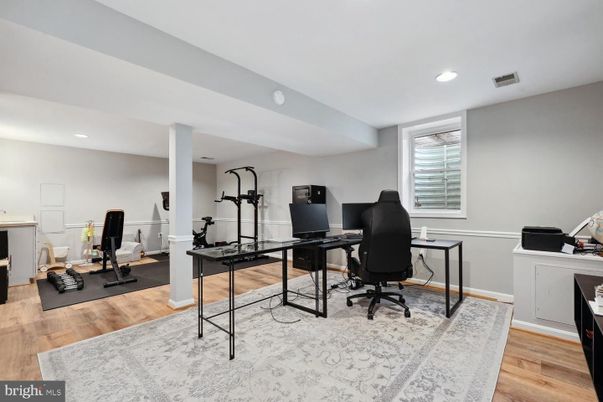Fitness Equipment, Home Office, Interior, Recessed Lighting, Wood Texture Flooring