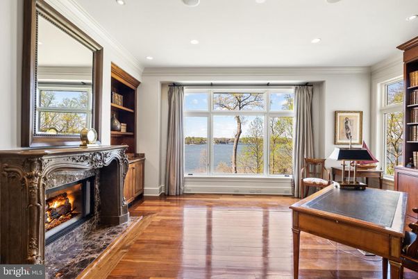 Fireplace, Interior, Recessed Lighting, Water, Wood Texture Flooring
