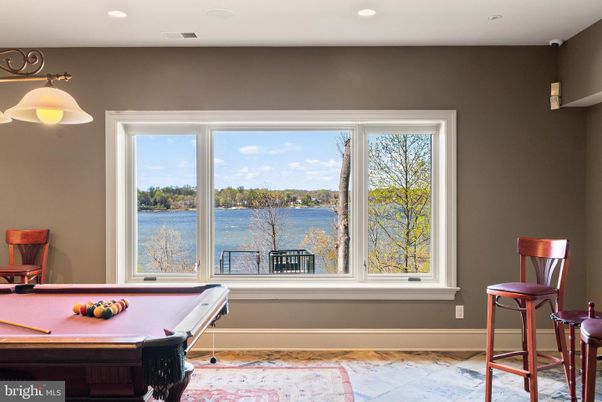 Billiard Table, Game Room, Interior, Recessed Lighting, Water