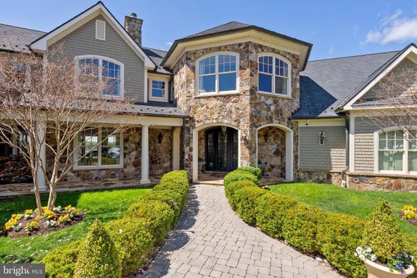 Exterior, Facade, Brick Traditional