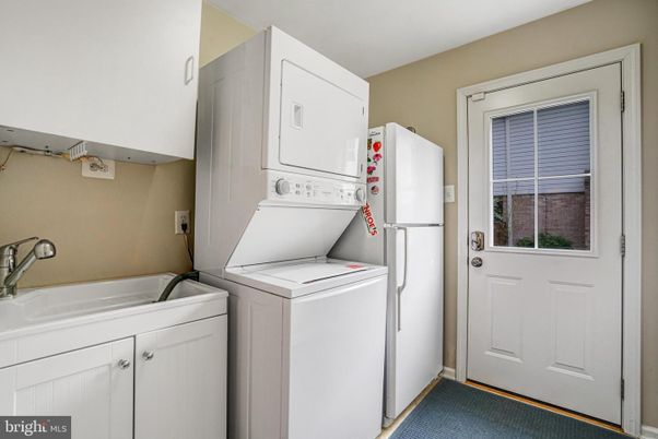 Interior, Utility Closets, Washer