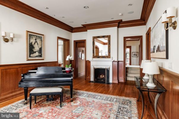 Fireplace, Interior, Piano, Recessed Lighting, Wood Texture Flooring