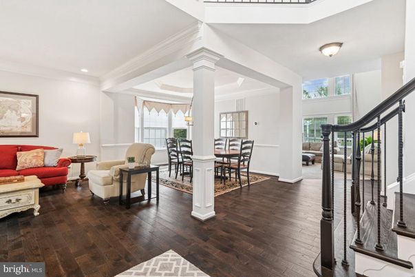 Dining room, Interior, Living room, Recessed Lighting, Wood Texture Flooring