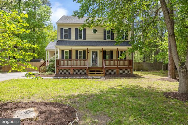 Exterior, Facade, American Foursquare