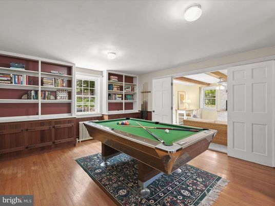Billiard Table, Game Room, Interior, Wood Texture Flooring
