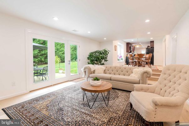 Dining room, Interior, Living room, Recessed Lighting, Wood Texture Flooring
