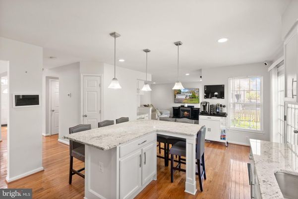 Fireplace, Interior, Kitchen, Pendant Lights, Recessed Lighting, Wood Texture Flooring