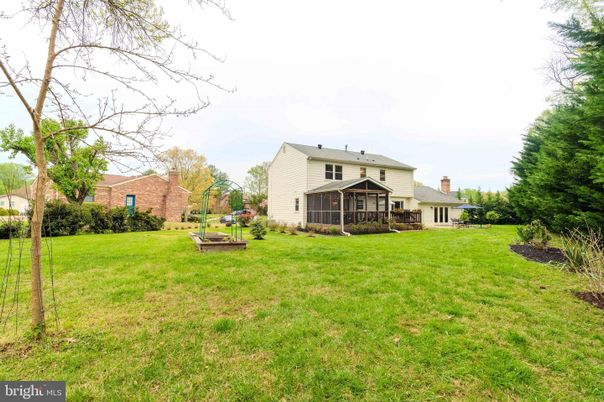 Backyard, Exterior, Playground