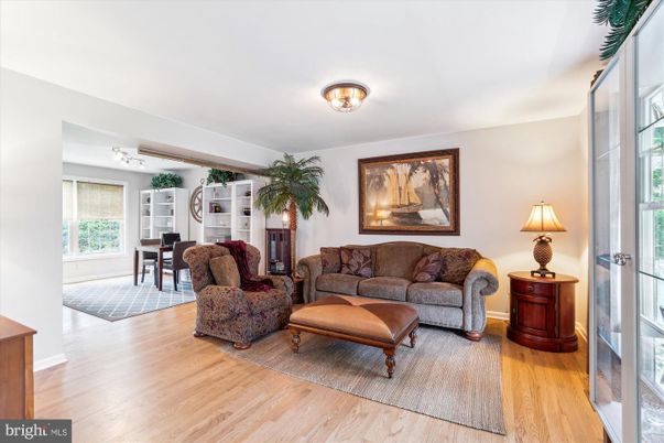 Dining room, Interior, Living room, Wood Texture Flooring