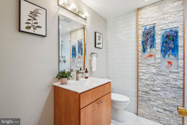 Bathroom, Interior, Recessed Lighting, Stone Walls