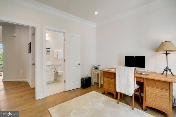 Bathroom, Home Office, Interior, Recessed Lighting, Wood Texture Flooring