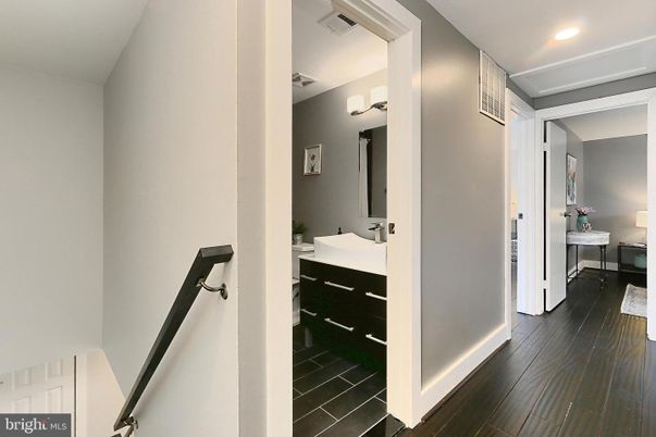 Bathroom, Interior, Recessed Lighting, Wood Texture Flooring