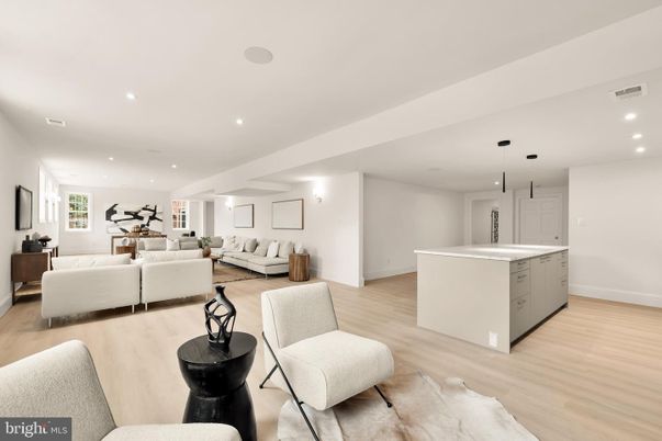 Interior, Kitchen, Living room, Recessed Lighting, Wood Texture Flooring